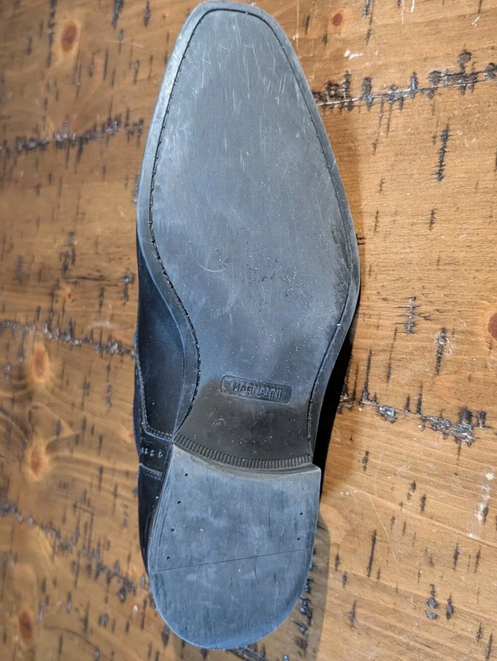 Magnanni 9.5 Black Henio Perforated Oxford
